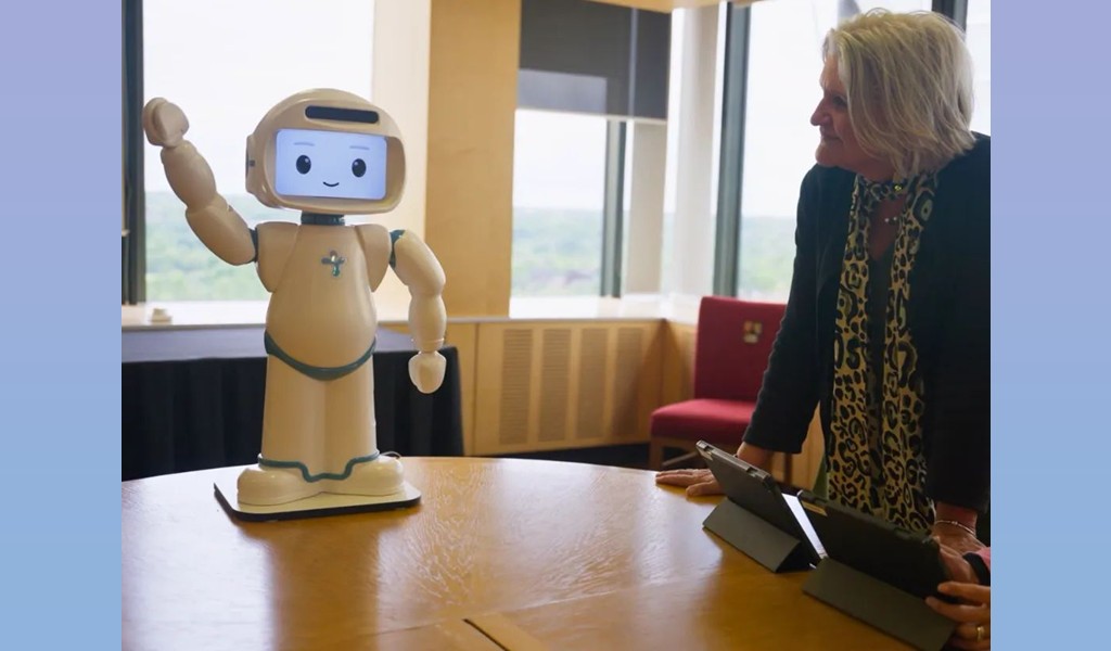 QTrobot (LuxAI) — additional view 3